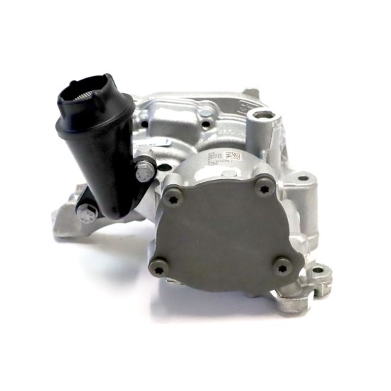 Vacuum / Oil Pump for Audi A4, A5, A6, Q5 2.0 TDi - 04L145208J